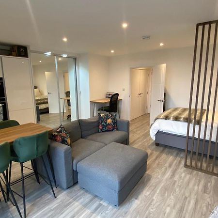 London Luxe: Stylish Studio Εξωτερικό φωτογραφία